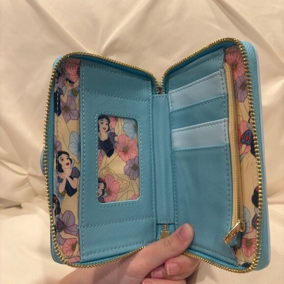 Loungefly X Disney Snow White & the Seven Dwarfs Forest Animals Zip Wallet NWT - Picture 8 of 8